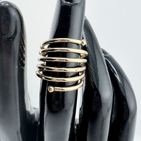 Vintage Gold-Tone Spiral Ring Statement Timeless Minimalist Preppy Modern - Picture 3 of 8